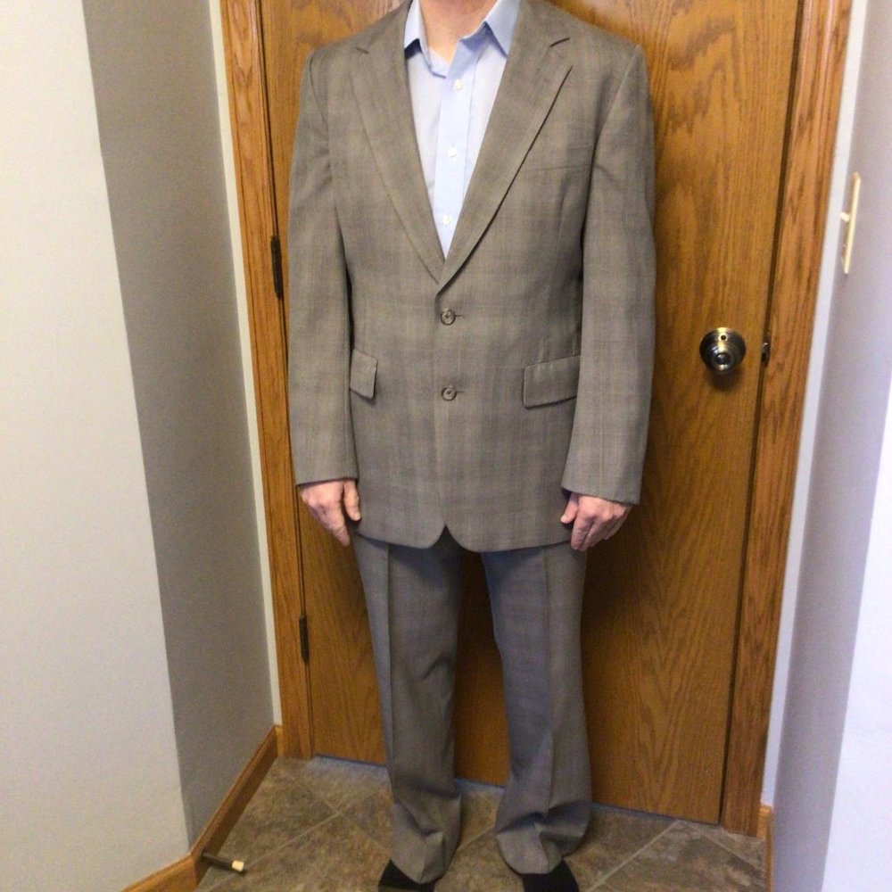 Hart Schaffner & Marx - Light Gray Men's Two Piece Suit Jacket & Pants